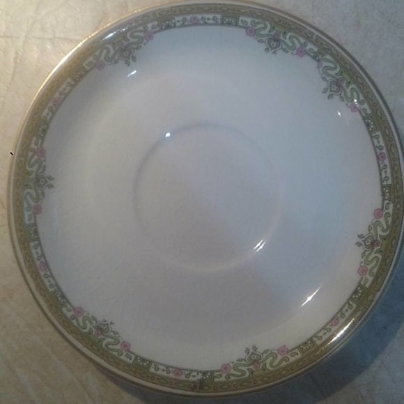 Johnson Bros teacups and saucers (set of 7) - Picture 2 of 6